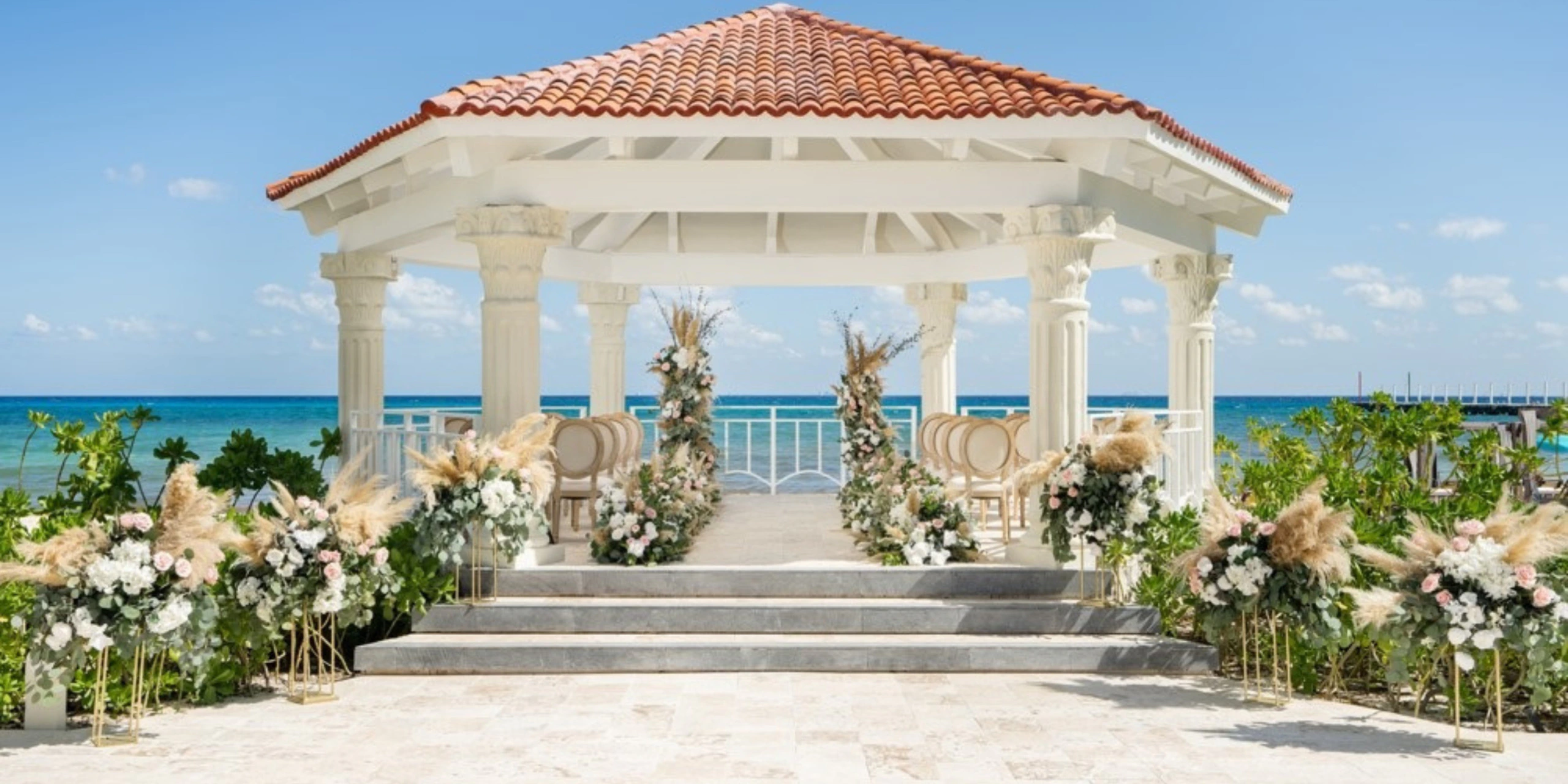 Gazebo wedding venue surrounded by tropical gardens at Hyatt Vivid Playa del Carmen